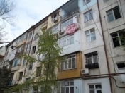 Satılır 2 otaqlı 69 m2 köhnə tikili 3 mkr