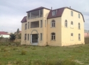 Satılır 6 otaqlı 410 m2 bağ evi Novxanı