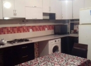 İcarəyə verilir 3 otaqlı 70 m2 köhnə tikili Gəncə