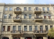 Satılır 1 otaqlı 50 m2 köhnə tikili İçəri Şəhər m.