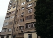 Satılır 3 otaqlı 60 m2 köhnə tikili Binəqədi r.