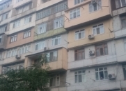 Satılır 2 otaqlı 60 m2 köhnə tikili İqtisadiyyat Universiteti