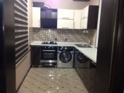 İcarəyə verilir 3 otaqlı 100 m2 yeni tikili 7 mkr