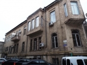 Satılır 6 otaqlı 315 m2 köhnə tikili İçəri Şəhər m.