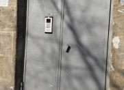 İcarəyə verilir 3 otaqlı 100 m2 köhnə tikili Ayna Sultanova heykəli