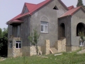 Satılır 6 otaqlı 200 m2 həyət evi Qusar