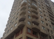 Satılır 3 otaqlı 130 m2 yeni tikili 9 mkr