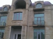 Satılır 7 otaqlı 600 m2 həyət evi Badamdar
