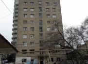 Satılır 2 otaqlı 50 m2 köhnə tikili Yasamal bazarı