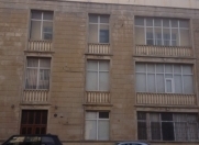 İcarəyə verilir 65 otaqlı 2000 m2 ofis ABŞ səfirliyi