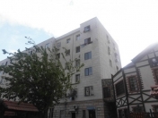 Satılır 2 otaqlı 44 m2 köhnə tikili Hyatt Regency