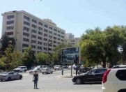 İcarəyə verilir 3 otaqlı 82 m2 köhnə tikili Yasamal r.