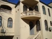 İcarəyə verilir 6 otaqlı 400 m2 ofis Gənclik m.