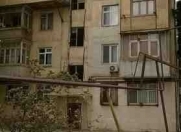 Satılır 1 otaqlı 35 m2 köhnə tikili Yasamal r.