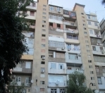 Satılır 2 otaqlı 65 m2 köhnə tikili Ayna Sultanova heykəli