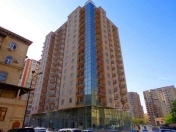 Satılır 3 otaqlı 125 m2 yeni tikili Bakı Dövlət Universiteti