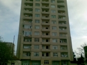 İcarəyə verilir 3 otaqlı 155 m2 yeni tikili 20 yanvar m.