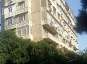 Satılır 3 otaqlı 75 m2 köhnə tikili 9 mkr