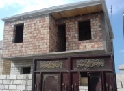 Satılır 4 otaqlı 200 m2 həyət evi Masazır