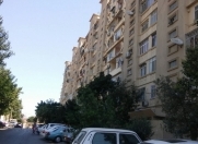 Satılır 3 otaqlı 75 m2 köhnə tikili 8 mkr