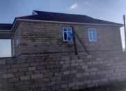 Satılır 4 otaqlı 100 m2 həyət evi Neftçala