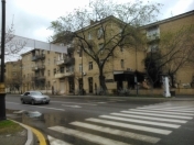 İcarəyə verilir 2 otaqlı 40 m2 köhnə tikili Şah İsmayıl Xətai m.