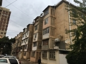 Satılır 3 otaqlı 75 m2 köhnə tikili 8 mkr