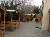 Satılır 6 otaqlı 380 m2 obyekt Qara Qarayev m.