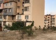 Satılır 1 otaqlı 39 m2 köhnə tikili Ayna Sultanova heykəli