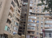 Satılır 3 otaqlı 120 m2 yeni tikili Ukrayna dairəsi