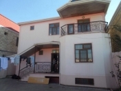 Satılır 6 otaqlı 360 m2 həyət evi Masazır