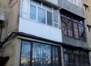 Satılır 4 otaqlı 100 m2 köhnə tikili Elmlər Akademiyası m.