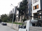 Satılır 2 otaqlı 45 m2 köhnə tikili Elmlər Akademiyası m.