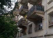 İcarəyə verilir 2 otaqlı 85 m2 köhnə tikili Dağüstü parkı