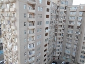 Satılır 4 otaqlı 200 m2 yeni tikili Dostluq kinoteatrı