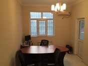 İcarəyə verilir 9 otaqlı 410 m2 ofis Lider telekanalı