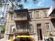 İcarəyə verilir 2 otaqlı 60 m2 ofis Axundov bağı