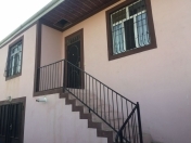 Satılır 6 otaqlı 150 m2 həyət evi Xırdalan