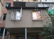 Satılır 3 otaqlı 78 m2 köhnə tikili 3 mkr