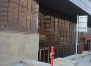 Satılır 3 otaqlı 200 m2 ofis Şərq Bazarı