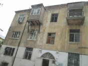 İcarəyə verilir 2 otaqlı 45 m2 köhnə tikili Tibb Universiteti