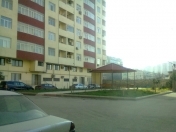 Satılır 3 otaqlı 130 m2 yeni tikili Ayna Sultanova heykəli