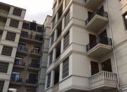 İcarəyə verilir 3 otaqlı 140 m2 yeni tikili Xətai r.