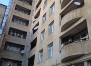 İcarəyə verilir 7 otaqlı 450 m2 ofis Park Zorge