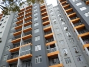 İcarəyə verilir 4 otaqlı 190 m2 yeni tikili Musabəyov parkı