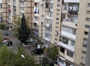 Satılır 2 otaqlı 32 m2 köhnə tikili Neapol dairəsi