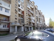 Satılır 2 otaqlı 48 m2 köhnə tikili İnşaatçılar m.