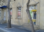 İcarəyə verilir 4 otaqlı 80 m2 ofis Şah İsmayıl Xətai m.
