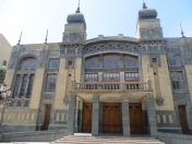 Satılır 7 otaqlı 200 m2 köhnə tikili Sahil m.