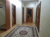 Satılır 4 otaqlı 127 m2 yeni tikili Masazır